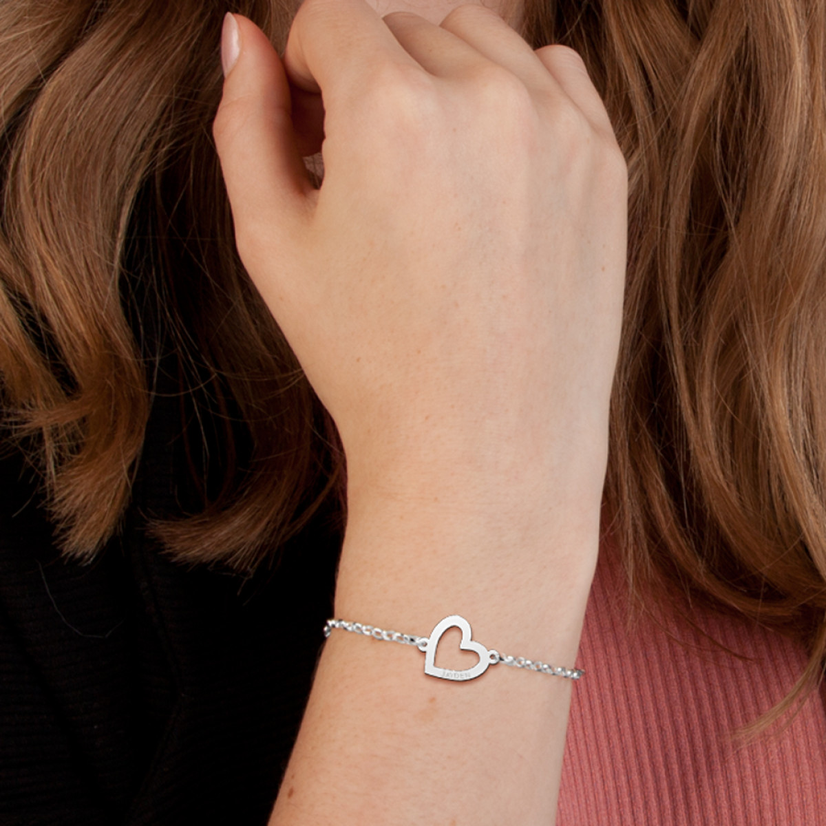 Names4ever zilveren hartjes armband met naam 