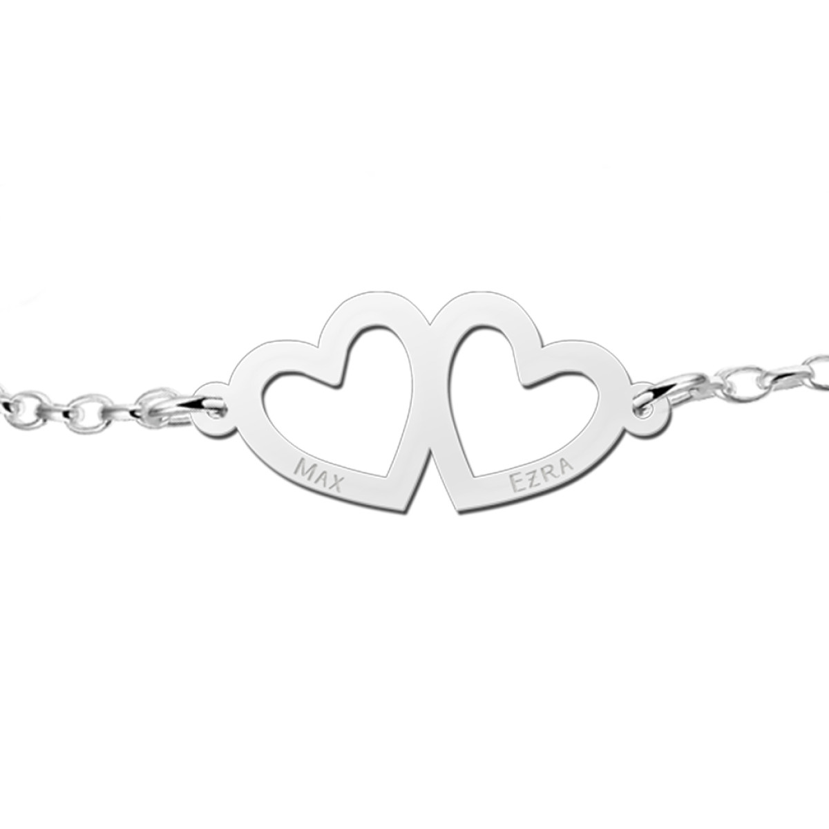Names4ever zilveren armband met twee hartjes tegen elkaar en namen 