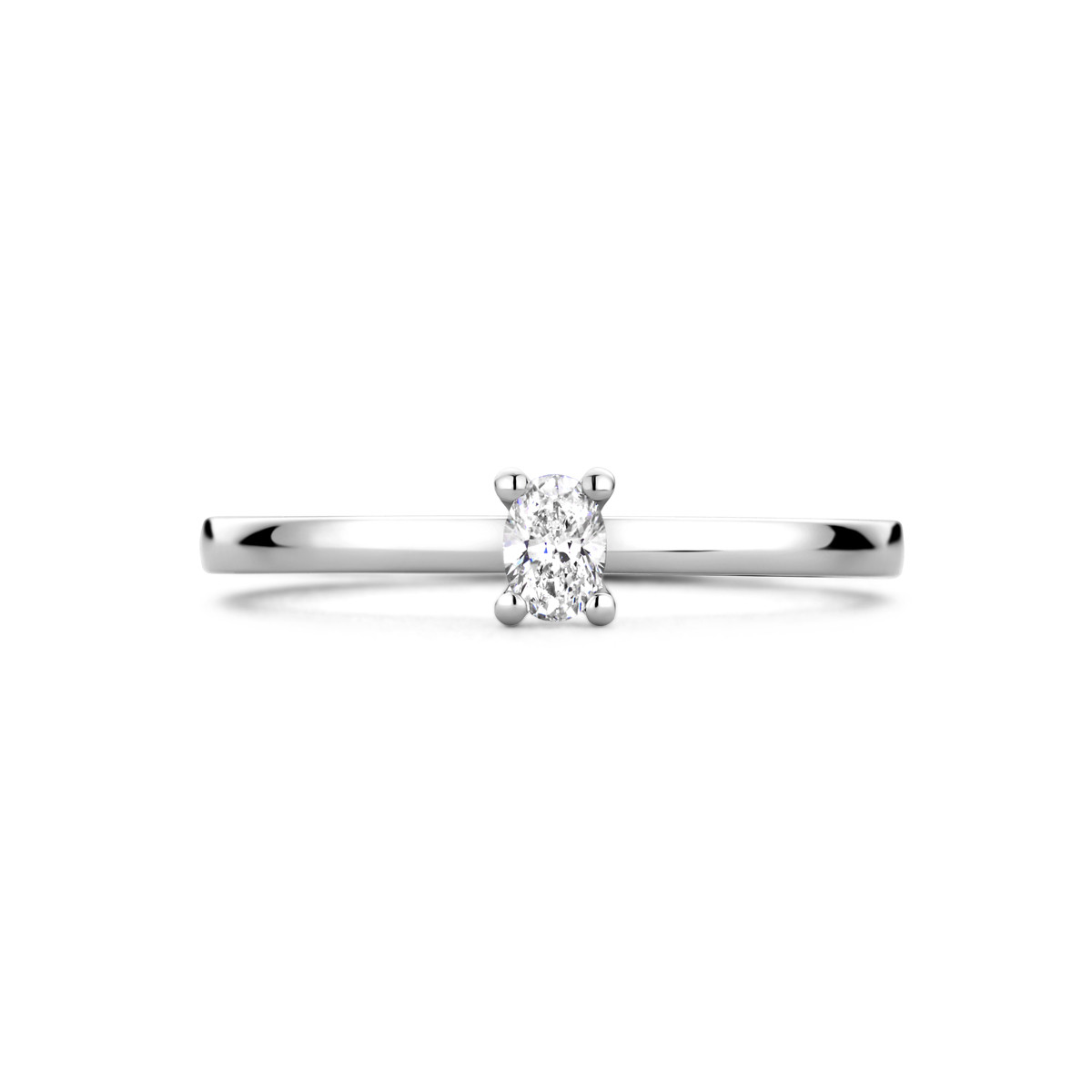 Platina solitaire ring met ovale diamant 0.15 crt