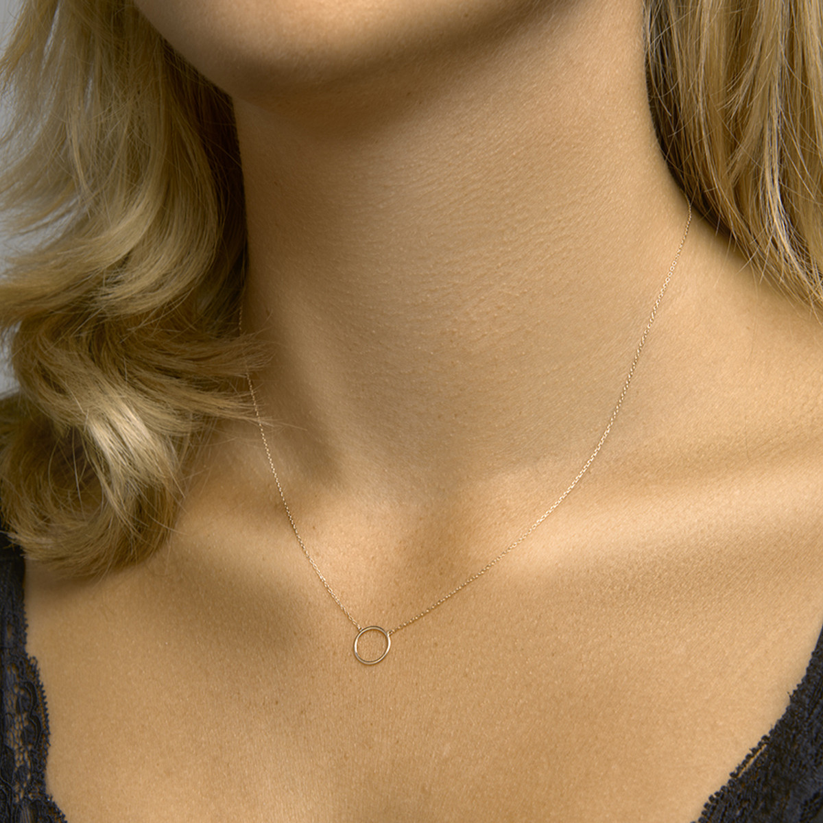 Roségouden ketting met open ronde hanger van 9.5 mm - Lengte 40-42-44 cm