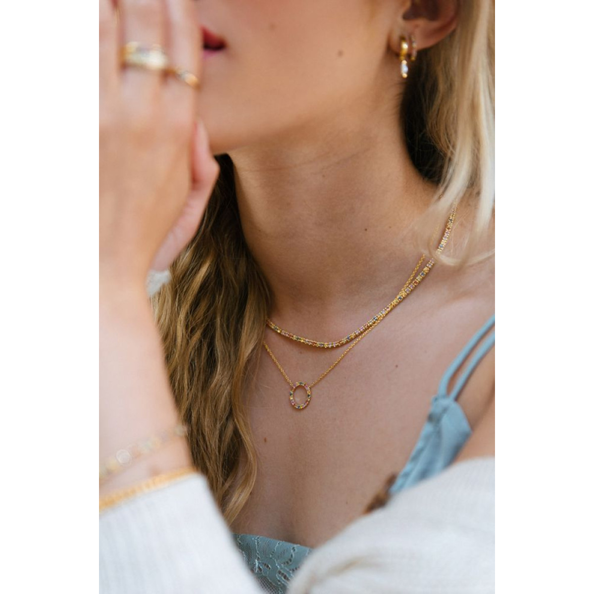 Schitterende ketting met multicolor saffier 0.44 crt