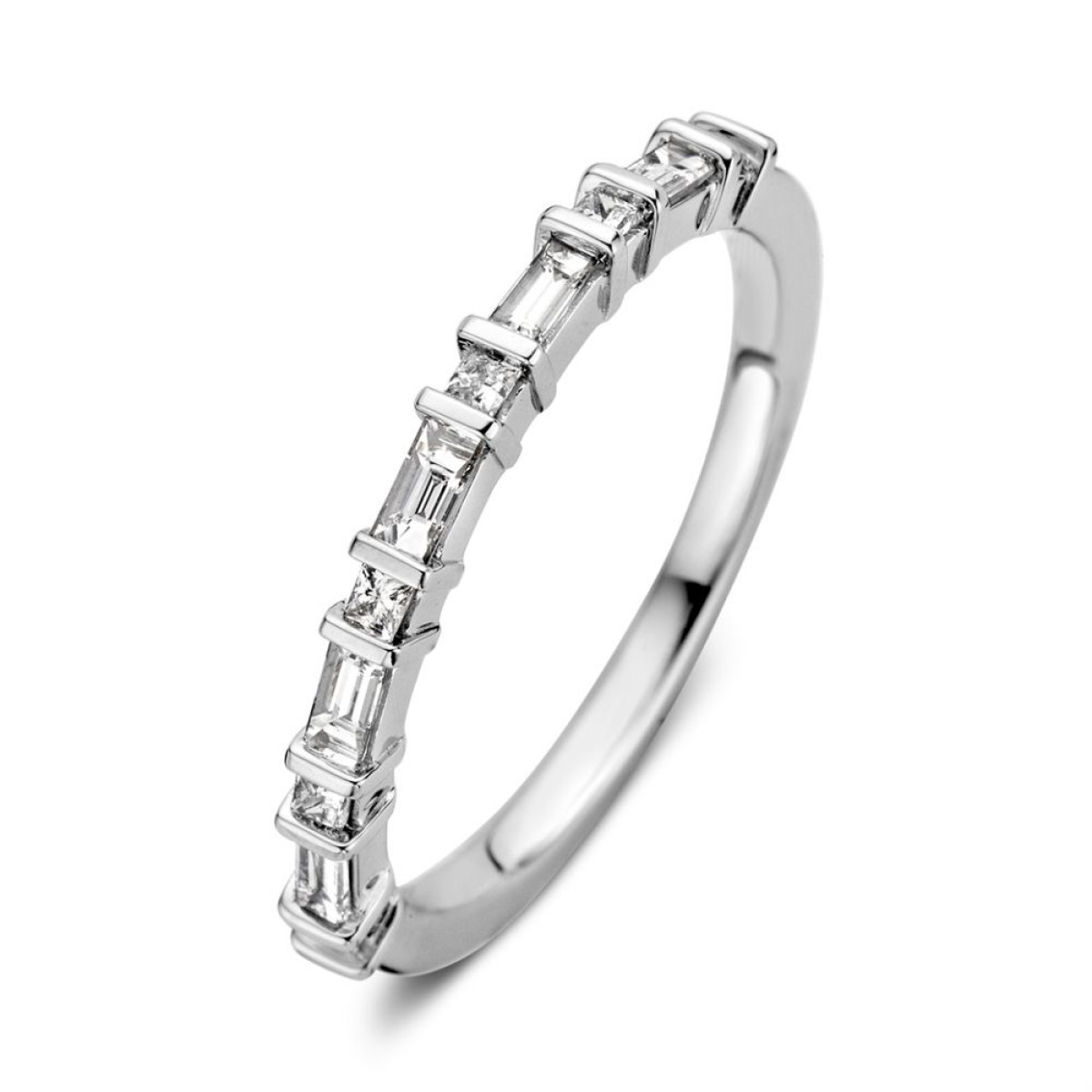 Witgouden ring baguette en Prinses geslepen diamant 0.36 crt.