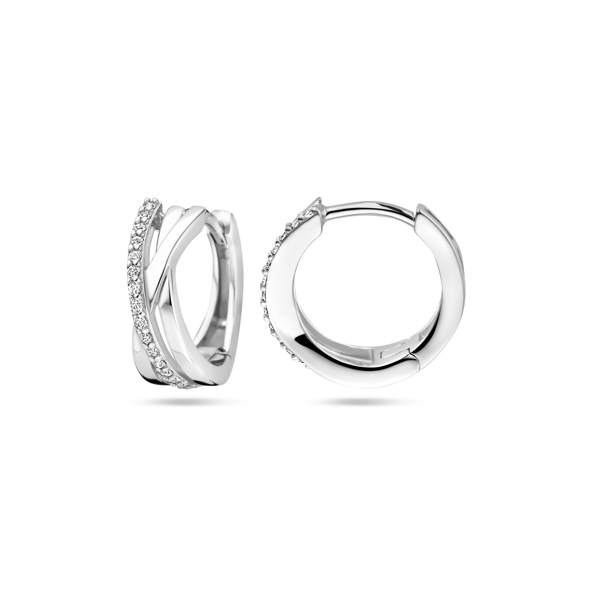 Zilveren gekruiste klapoorringen glad en met een rij zirkonia's - Diameter 13 mm