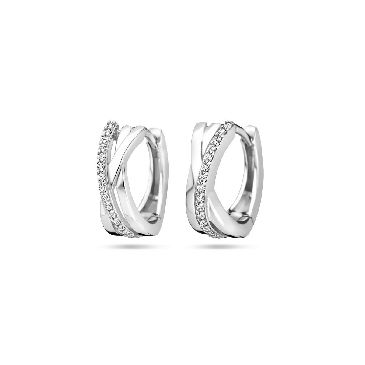 Zilveren gekruiste klapoorringen glad en met een rij zirkonia's - Diameter 13 mm