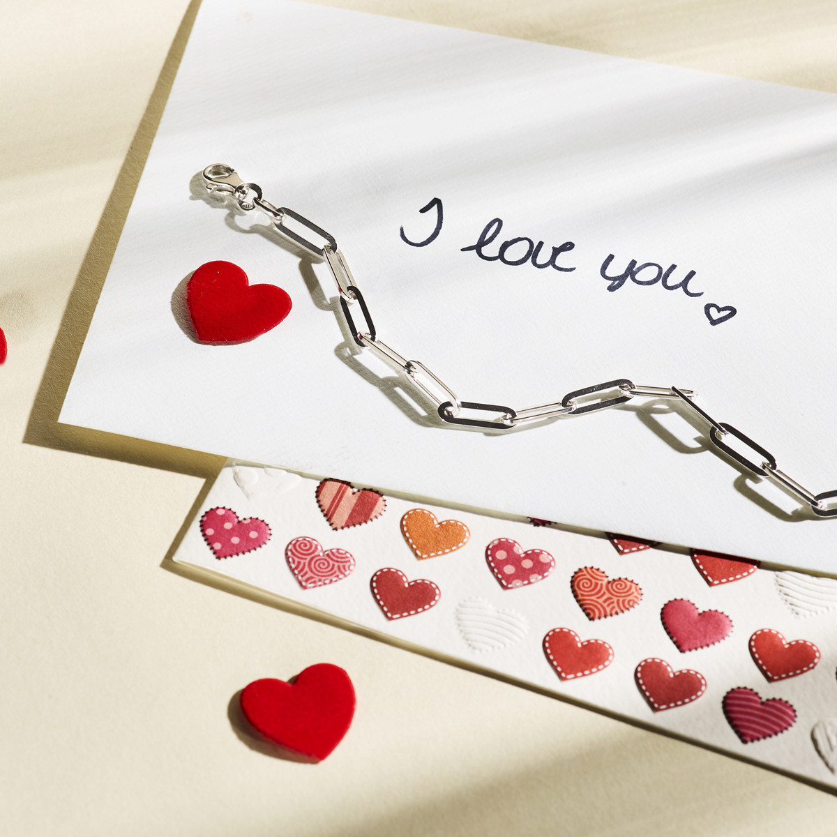 Zilveren schakelarmband met paperclipschakels glanzend 5 mm breed - Lengte 19 cm
