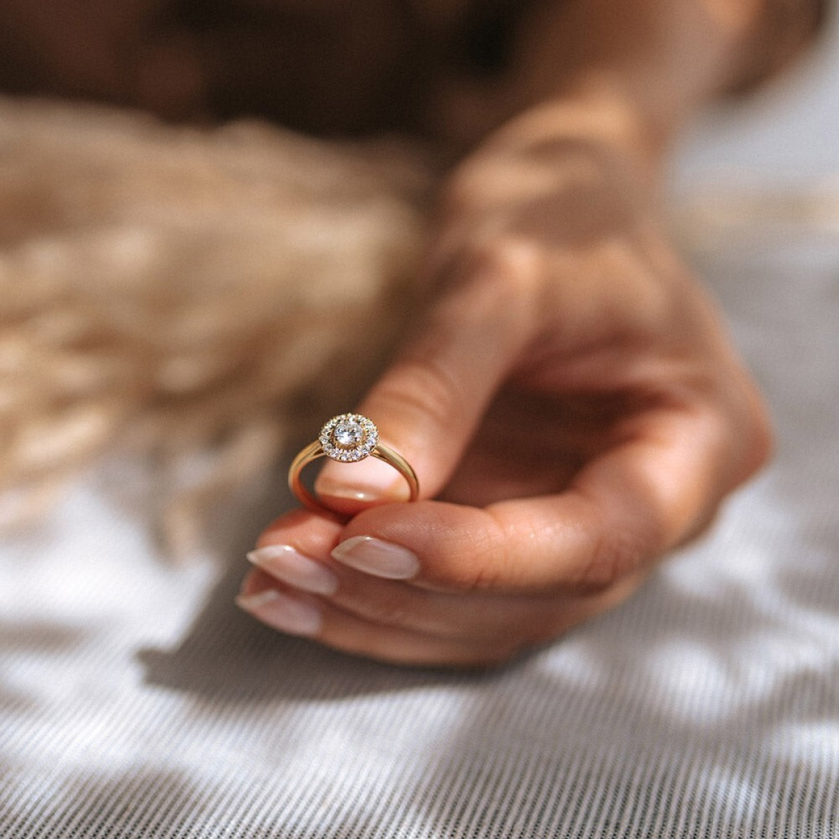 Aurore Emma RA15100050 entourage ring van 18-karaat goud met briljant lab grown diamant 0.50 crt