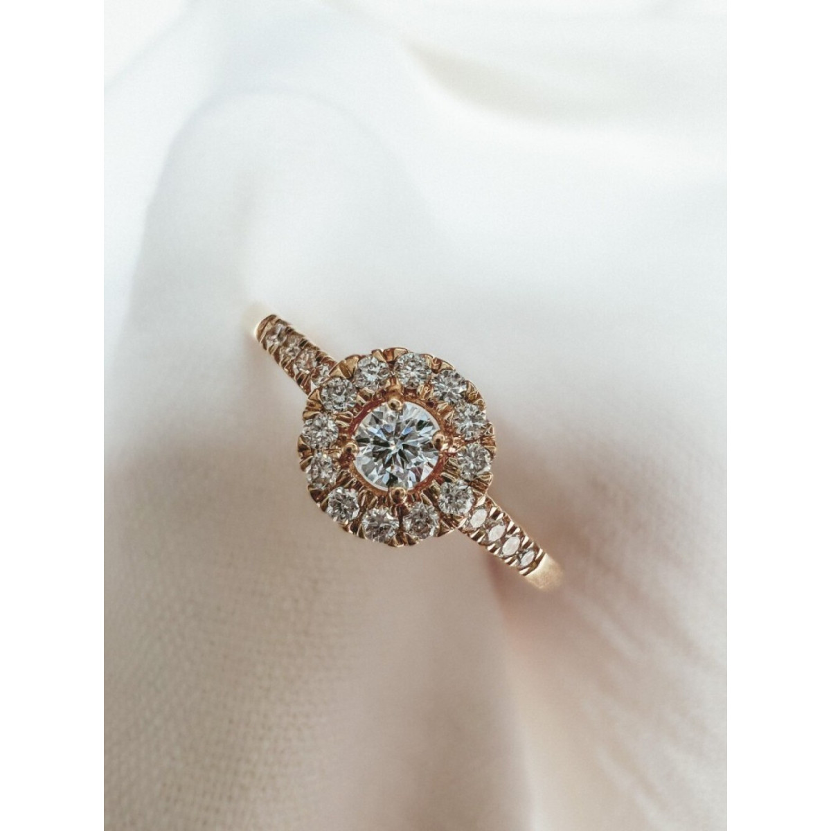 Aurore Emma RA15110020 halo ring van 18-karaat goud met briljant geslepen lab grown diamant 0.20 crt