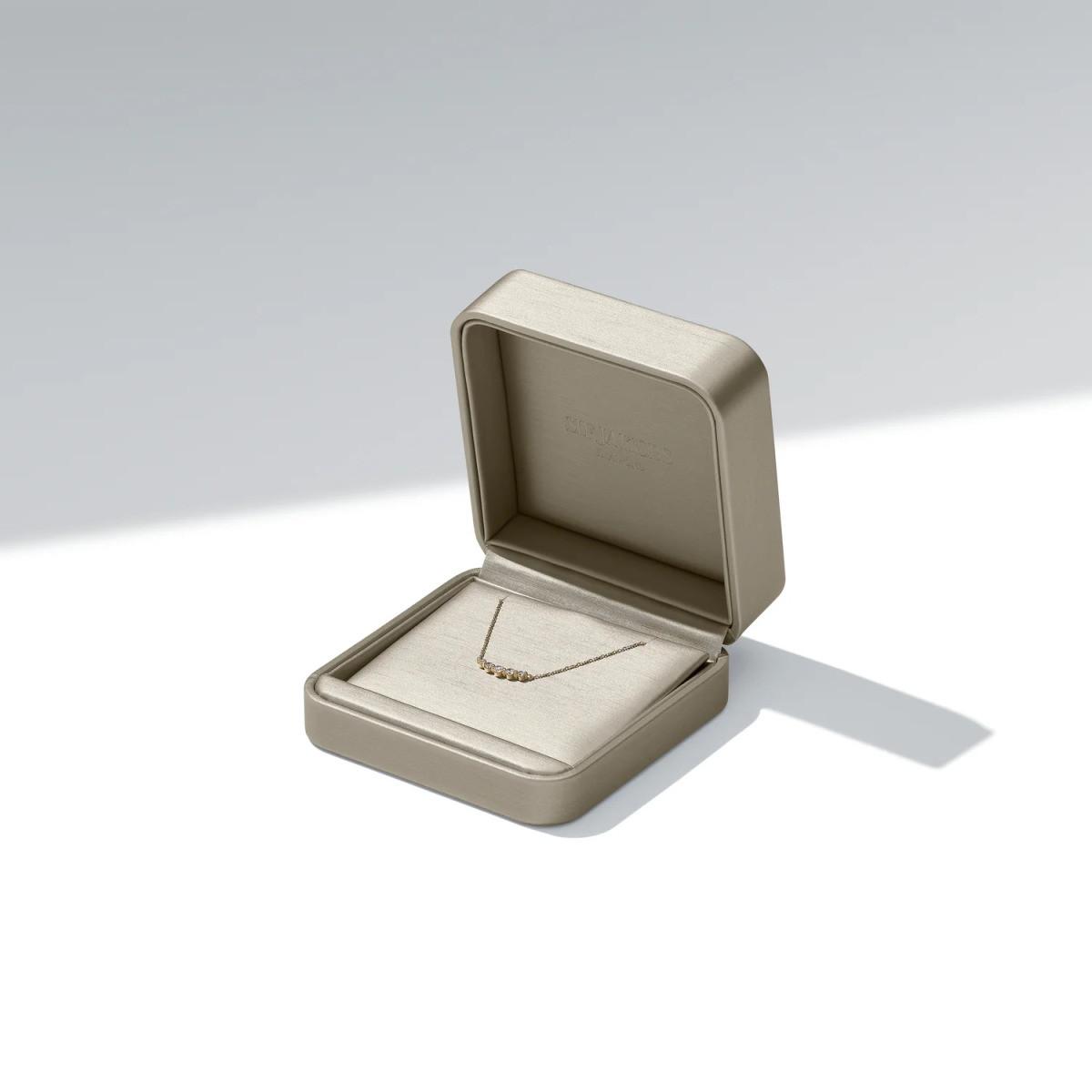 Sif Jakobs Alba Croce SJ-N2570-WD-YG 14k gouden ketting met lab diamanten kruis hanger 0.64 crt - Lengte 45 cm