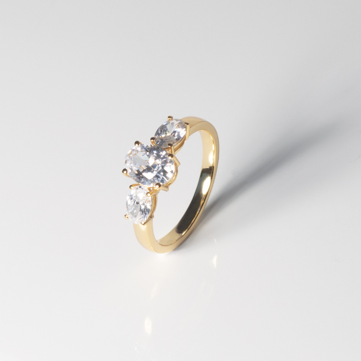 Sif Jakobs Ellisse SJ-R2340-CZ-YG gold plated ring met ovale zirkonia stenen