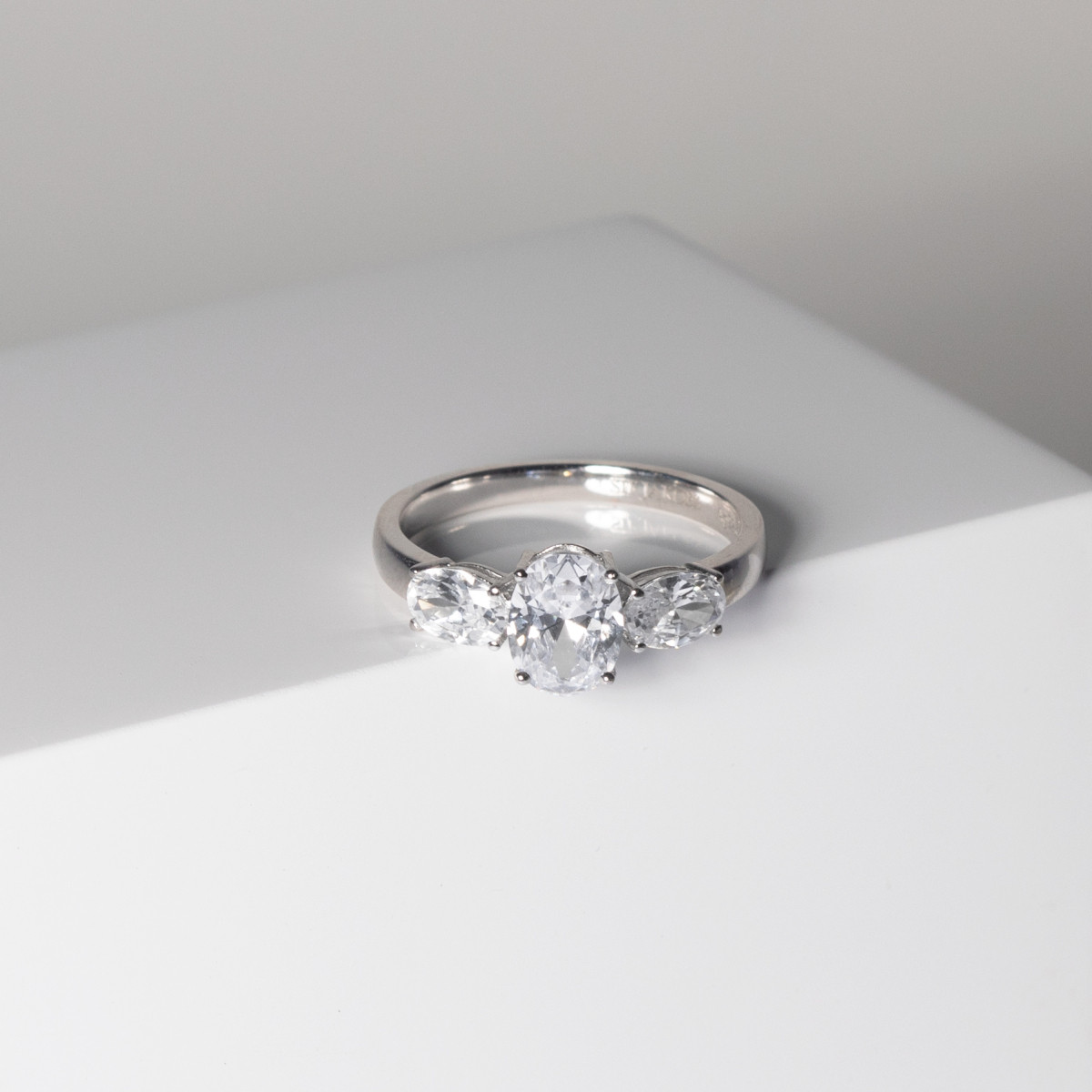 Sif Jakobs Ellisse SJ-R2340-CZ zilveren ring met zirkonia glanzende klassieke stijl