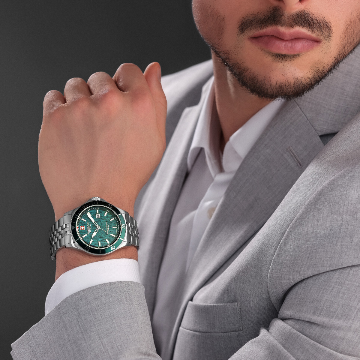 Swiss Military Hanowa Flagship Elements Earth SMWGH0006704 stalen horloge met groene wijzerplaat - Ø 42 mm