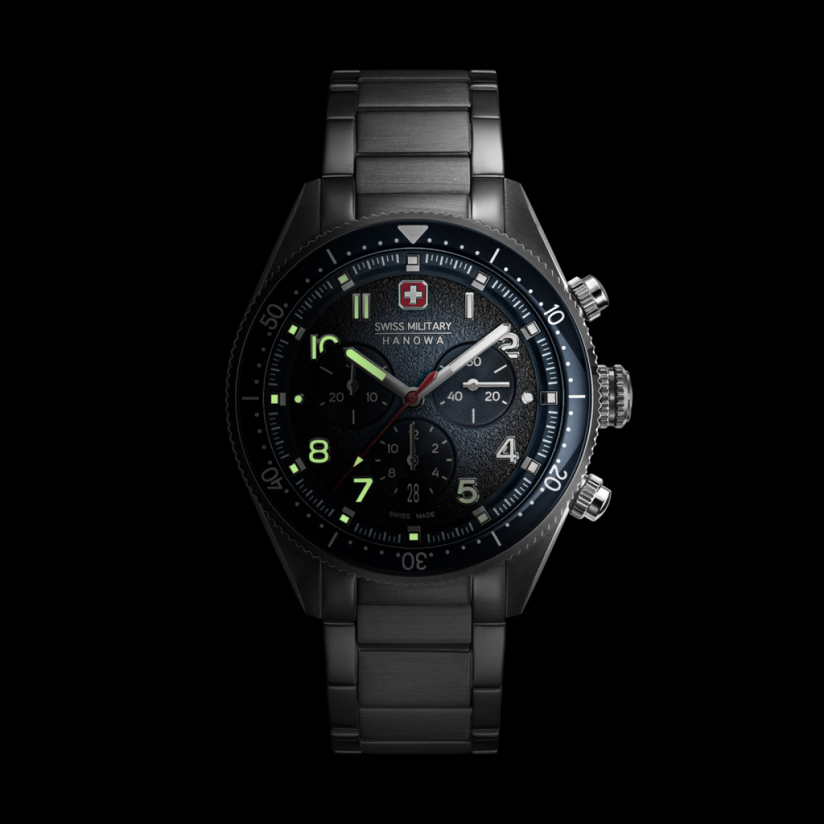 Swiss Military Hanowa Greyhound SMWGI0003804 chronograaf horloge van staal met blauwe wijzerplaat - Ø 43 mm