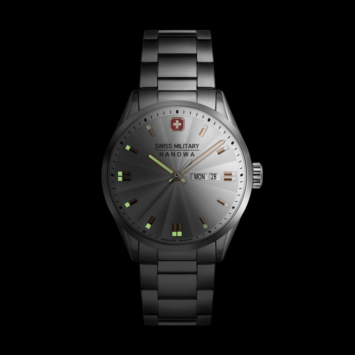 Swiss Military Hanowa Roadrunner Maxed SMWGH0001604 zilverkleurig horloge met dag en datum - Ø 43 mm
