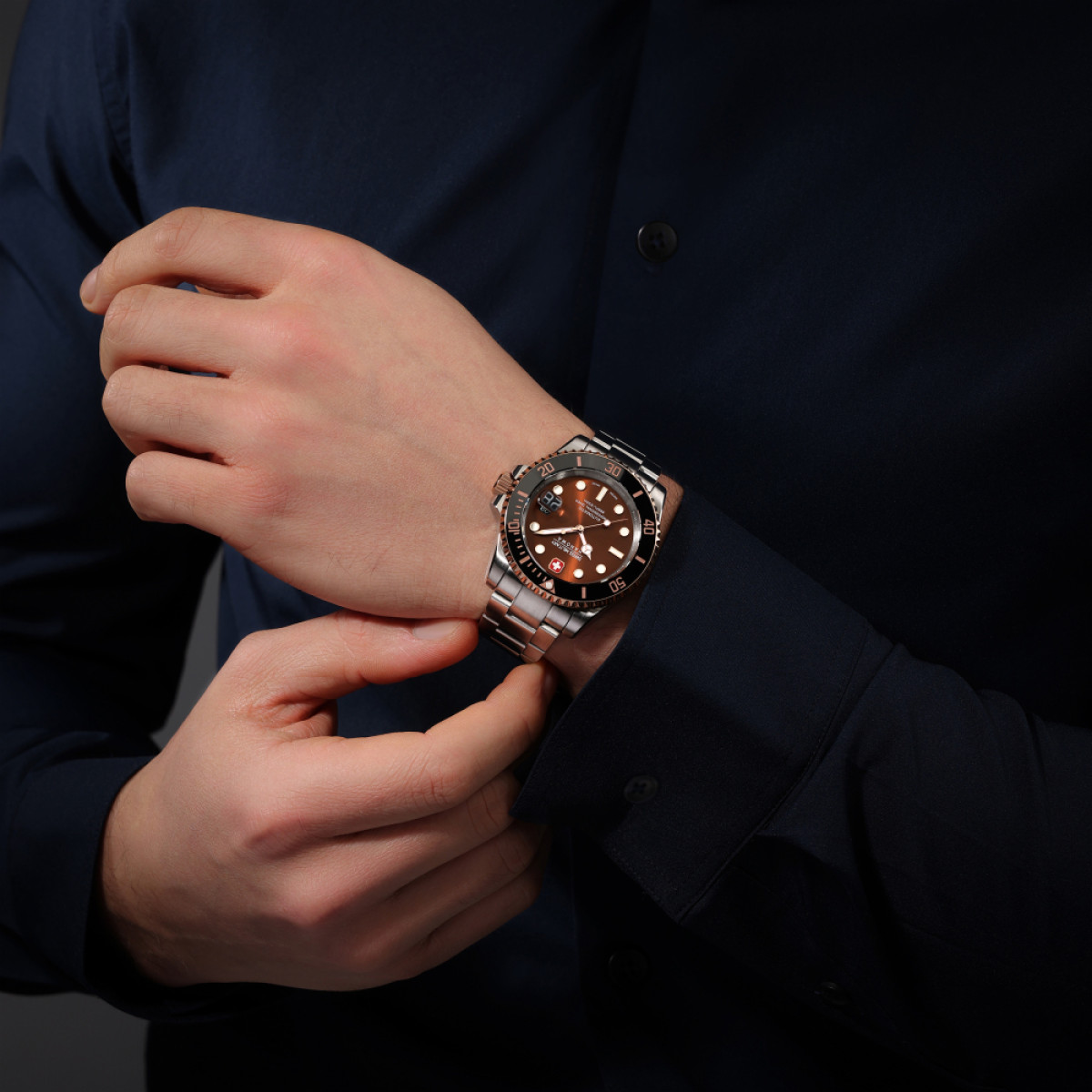  Swiss Military Hanowa Sealord SMWGL0006360 automatisch horloge met roségoudkleurige accenten - Ø 41 mm