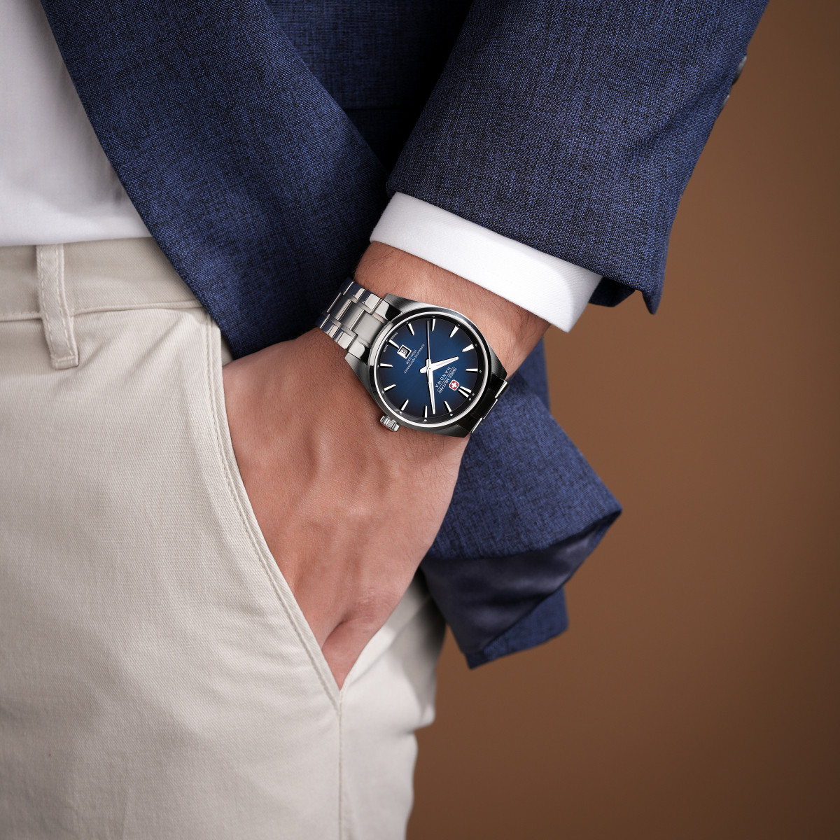 Swiss Military Hanowa Thunder SMWGH0007902 horloge met blauwe wijzerplaat en datum - Ø 42 mm