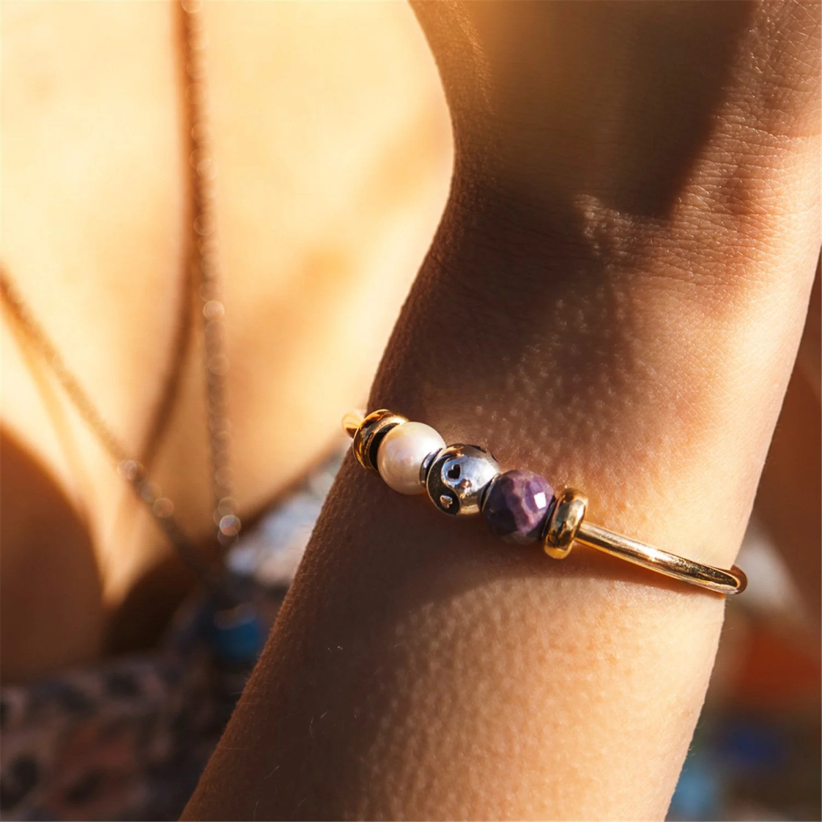 Trollbeads TAGBE-40142 Vrede & liefde zilveren bedel met hartjes yin yang en peace teken