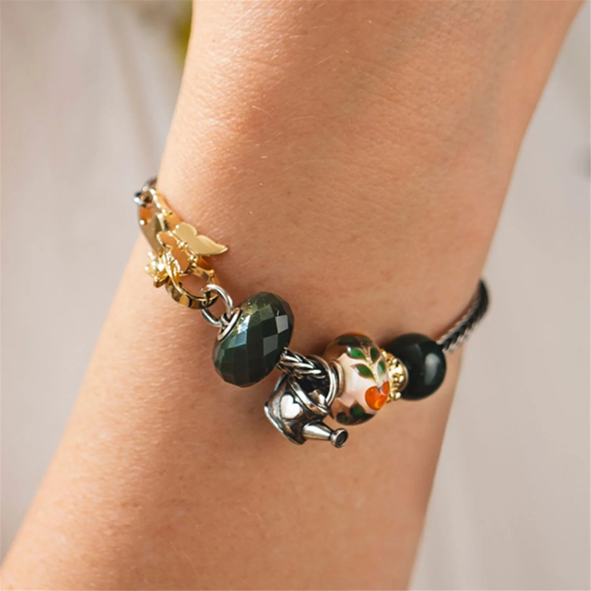 Trollbeads TGLBE-20486 Perzik glazen kraal met oranje perzik en groene bladeren - Special edition