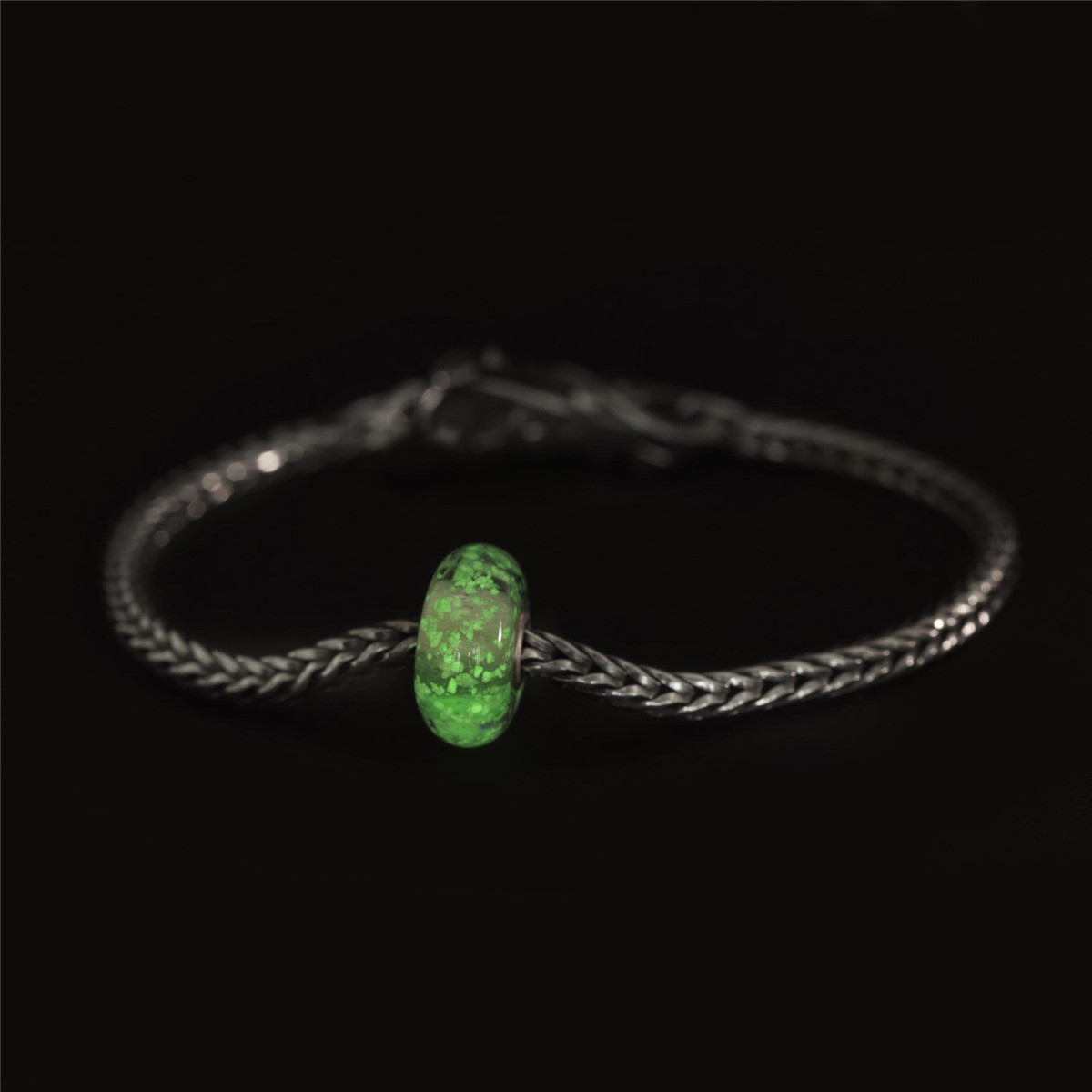 Trollbeads TGLBE-30027 Innerlijke gloed glow in the dark kraal van glas
