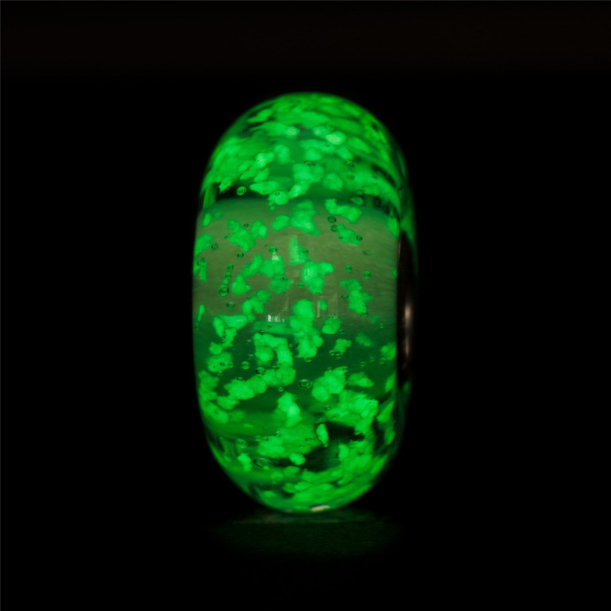 Trollbeads TGLBE-30027 Innerlijke gloed glow in the dark kraal van glas