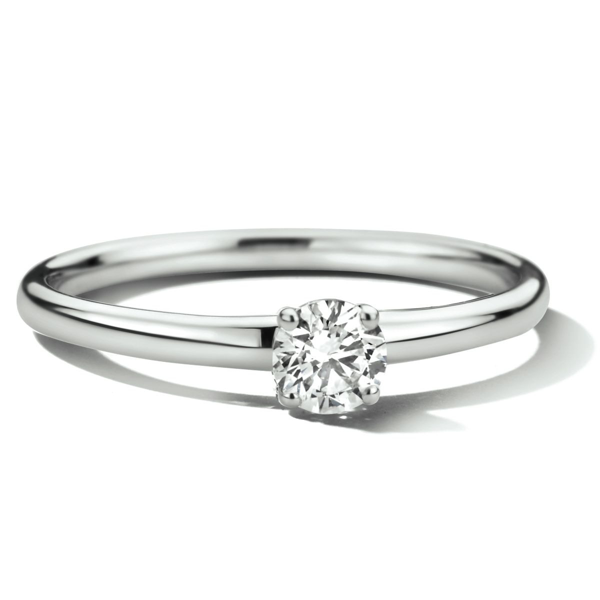 Witgouden ring met made diamond 0.25 crt.