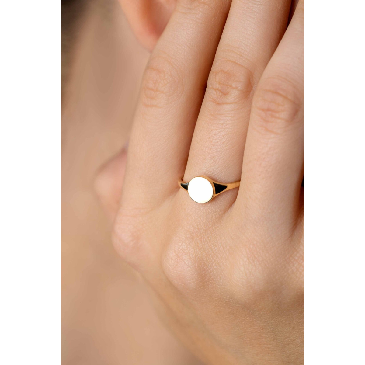 Zinzi Gold ZGR406 gouden ring met rond plaatje 7 mm breed