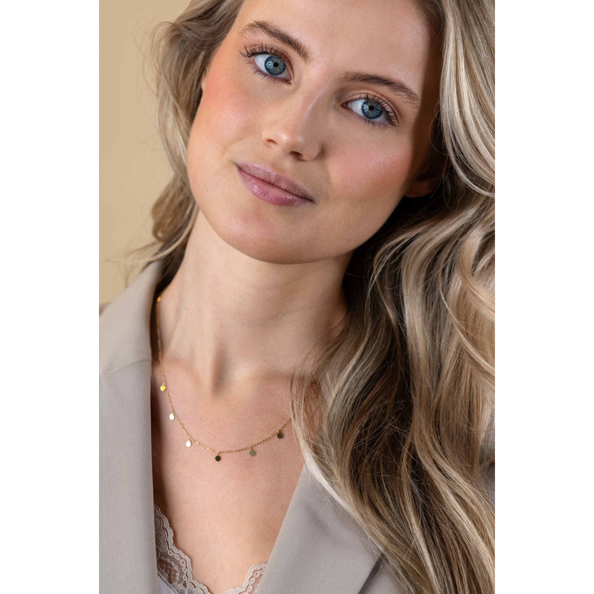 Zinzi ZGC488 gouden schakelketting met negen ronde hangers 6 mm breed - Lengte 40-45 cm