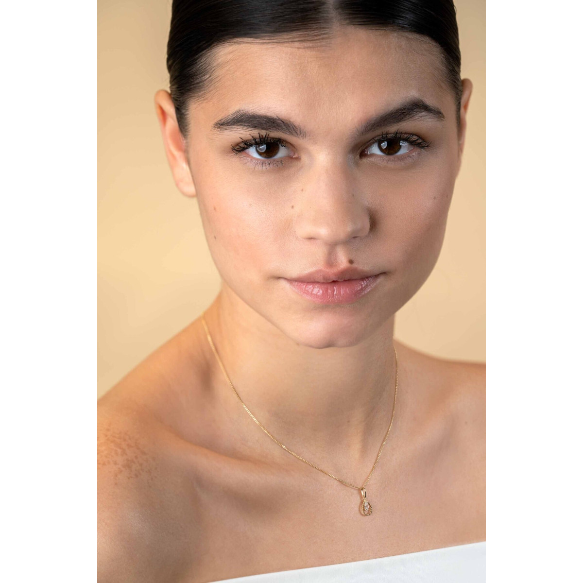Zinzi ZGH478 14-karaat gouden hanger met peer geslepen transparante zirkonia 7.5 mm breed - Hoogte 16 mm