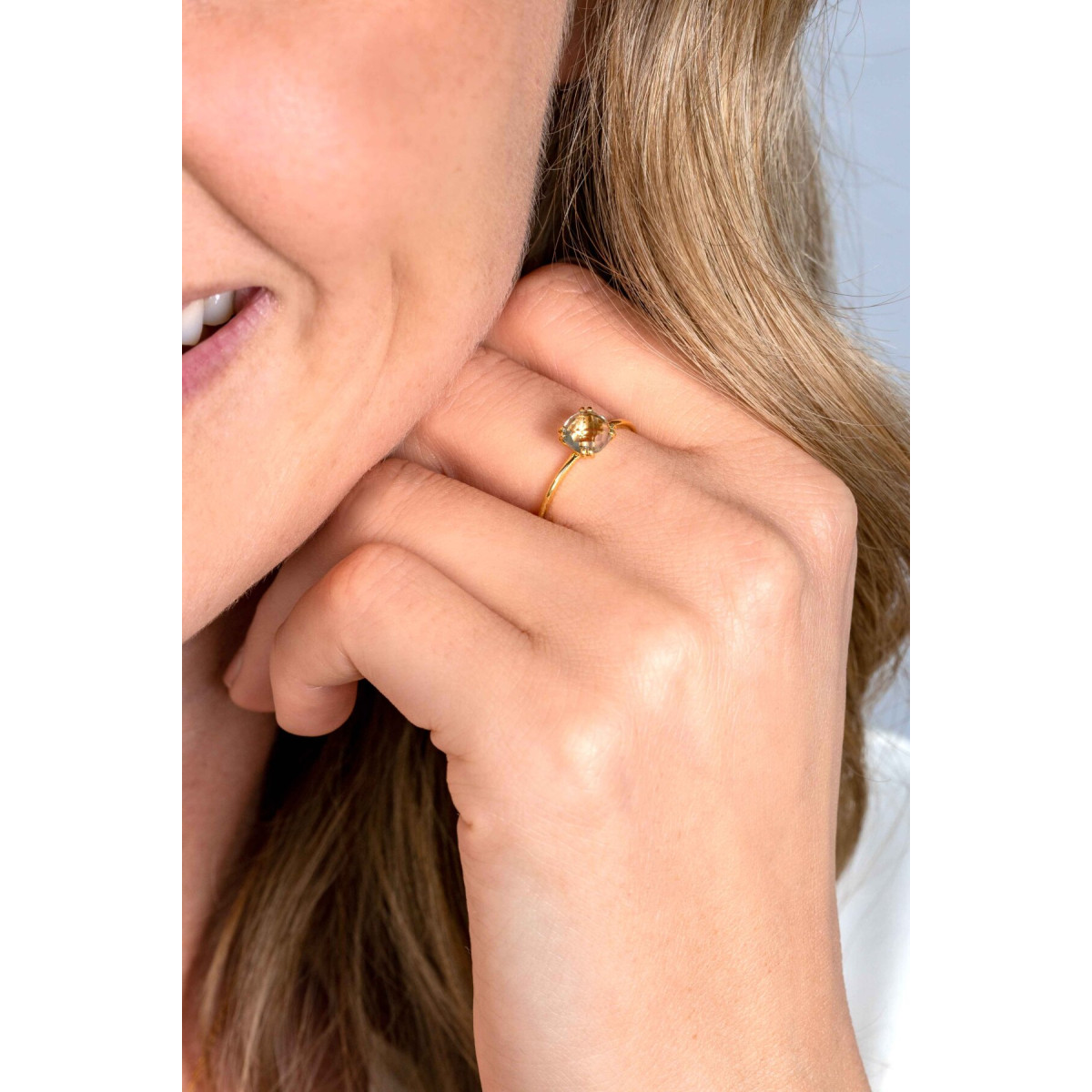 Zinzi ZGR376 gouden ring met een groene amethist briljant geslepen 6.2 mm breed
