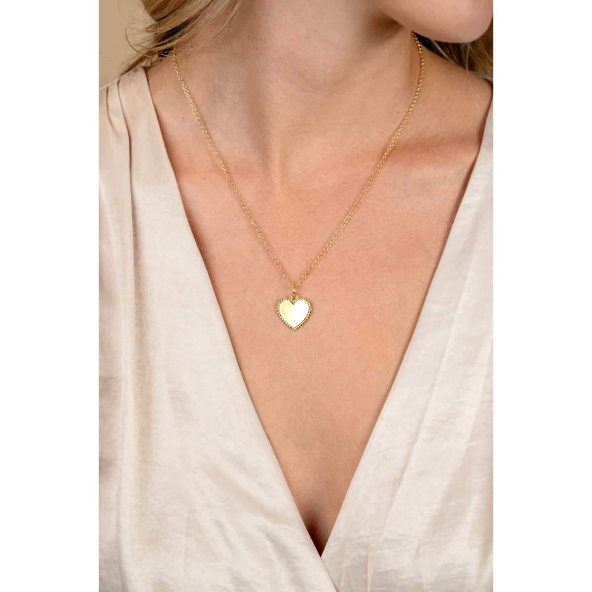 Zinzi Gravures ZIH2653G gold plated hartjeshanger met bolletjesrand 16.5 mm breed - Hoogte 21.5 mm