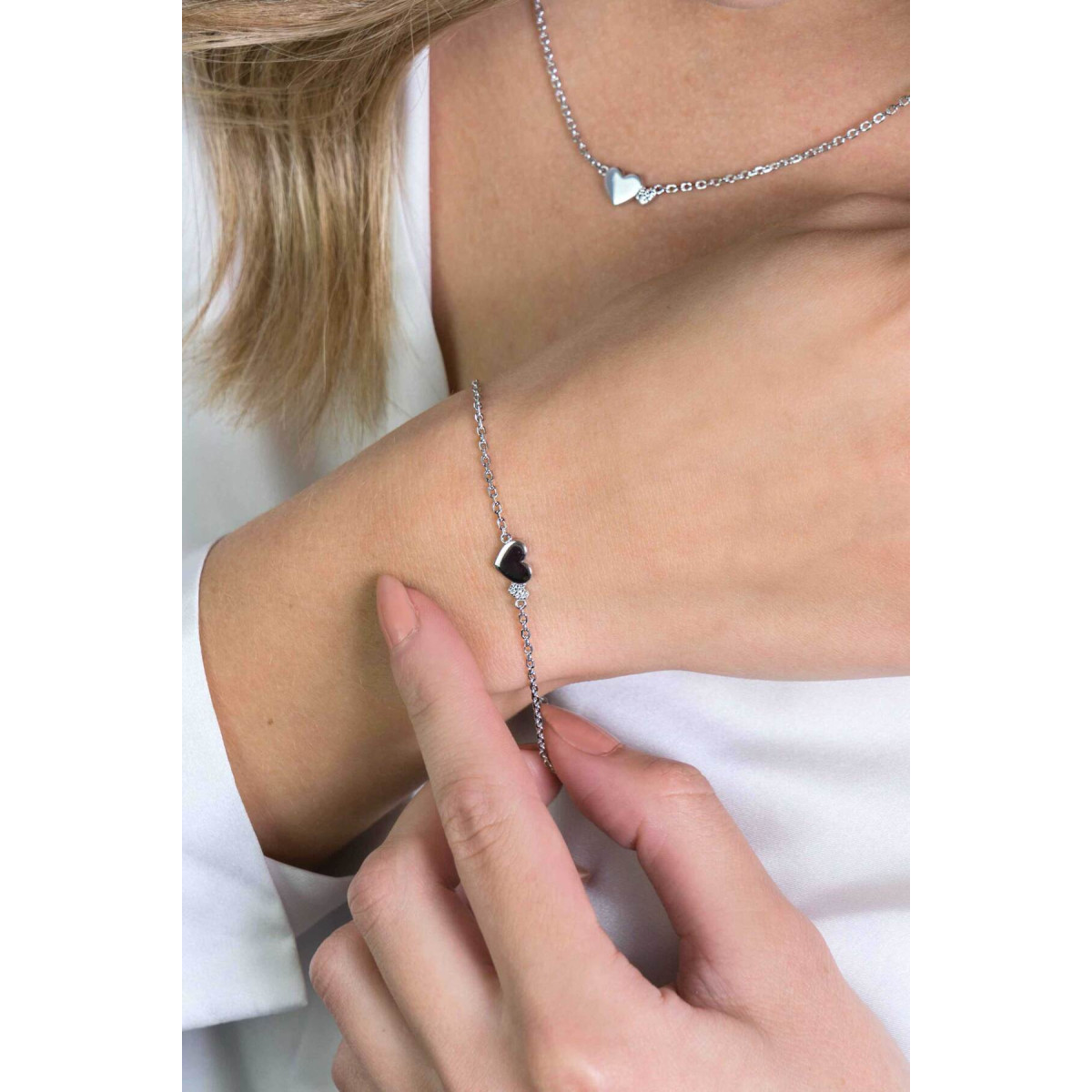 Zinzi ZIA2137 zilveren armband met 2 hartjes en zirkonia 6.7 mm breed - Lengte 18-20 cm