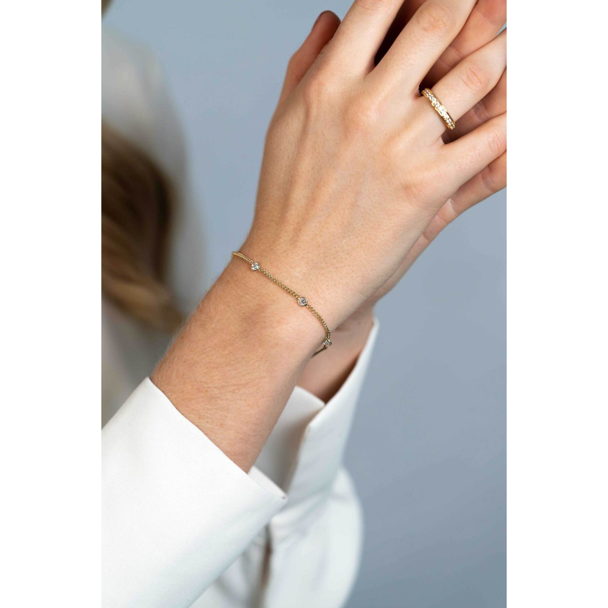 Zinzi ZIA2263G gold plated armband met ronde zirkonia's 4 mm breed - Lengte 16.5-19 cm
