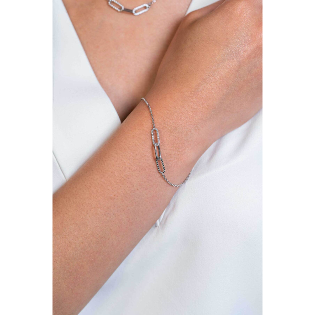 Zinzi ZIA2330 zilveren armband met 3 paperclip schakels 5.1 mm breed - Lengte 17-20 cm