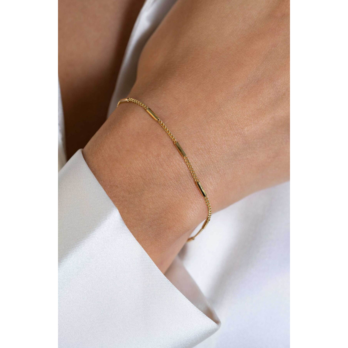 Zinzi ZIA2366G goudkleurige schakelarmband met staafjes 1.6 mm breed - Lengte 16.5-19.5 cm