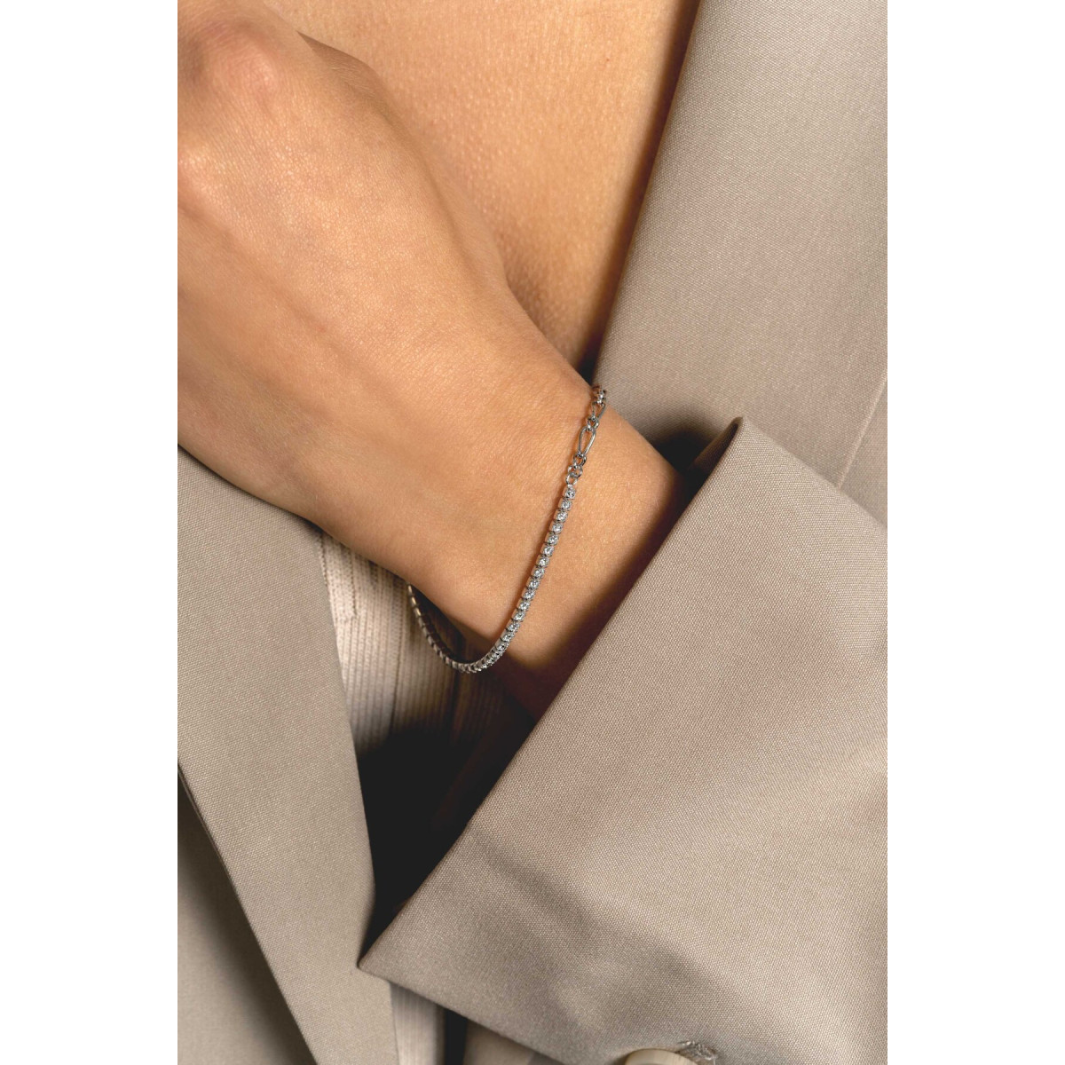 Zinzi ZIA2460 zilveren armband met zirkonia- en fanatsie schakels 2.3 mm breed - Lengte 17-20 cm