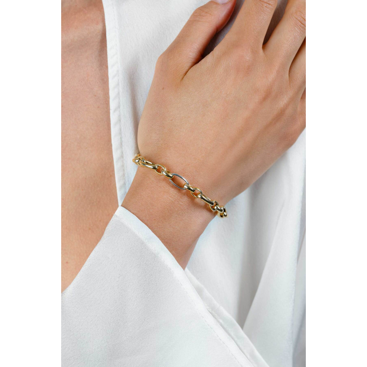 Zinzi ZIA2639 gold plated schakelarmband met 3 zilveren ovale schakels 7.5 mm breed - Lengte 19 cm