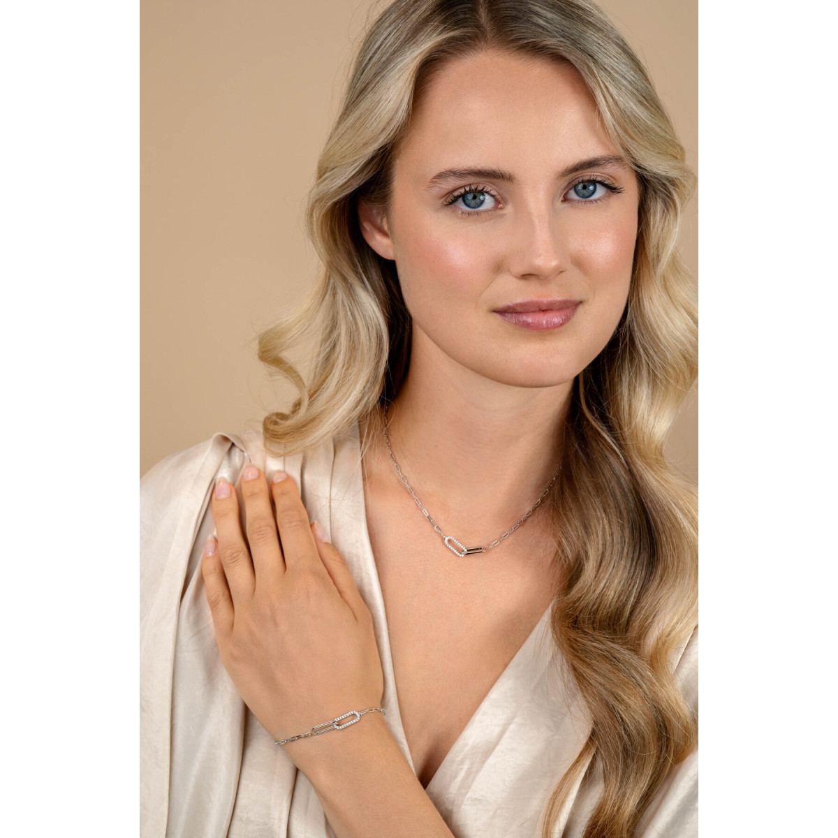 Zinzi ZIA2690 zilveren armband met 2 verbonden ovale schakels en zirkonia 6.6 mm breed - Lengte 17-20 cm