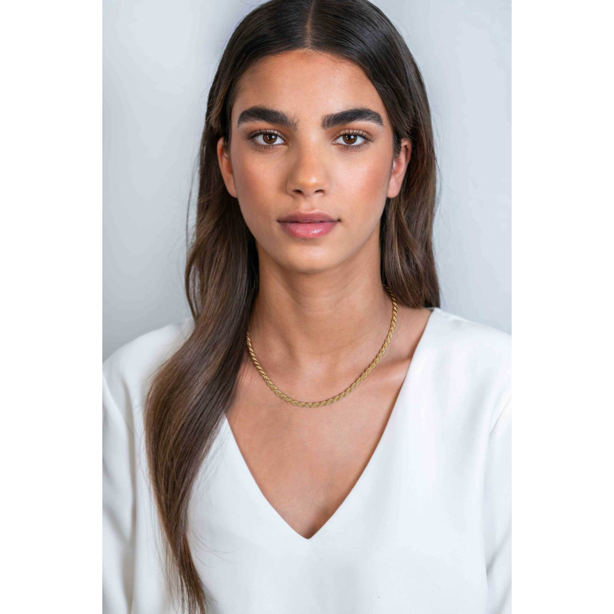 Zinzi ZIC2343G goudkleurige gedraaide koord schakelketting 4 mm breed - Lengte 42-45 cm