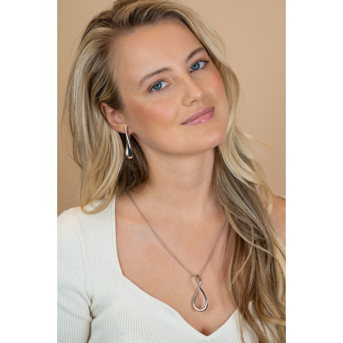 Zinzi ZIC2675 zilveren ketting met hanger infinity 23 mm breed - Lengte 60 cm