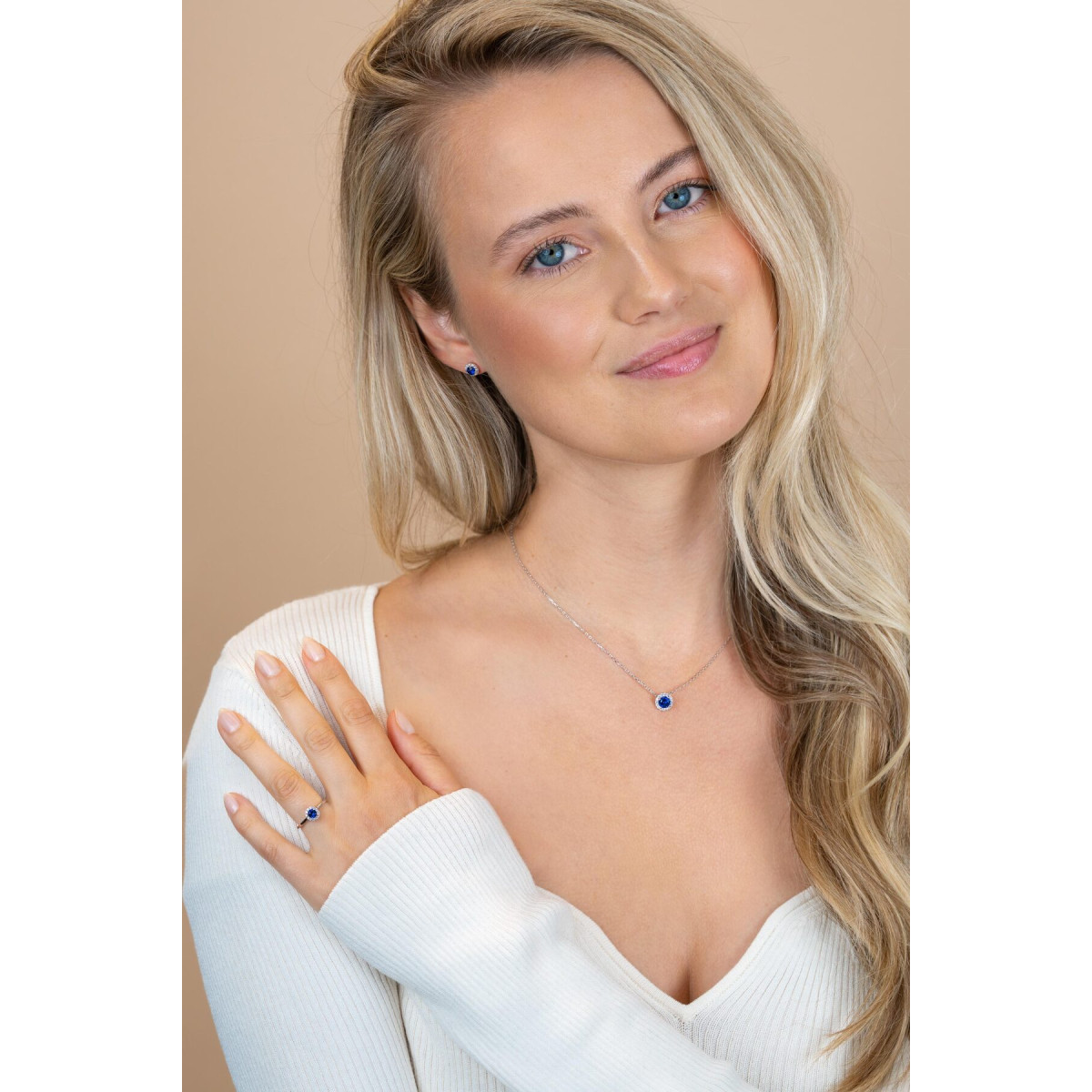 Zinzi ZIC2697B zilveren ketting met hanger ronde blauwe zirkonia 8 mm breed - Lengte 45 cm