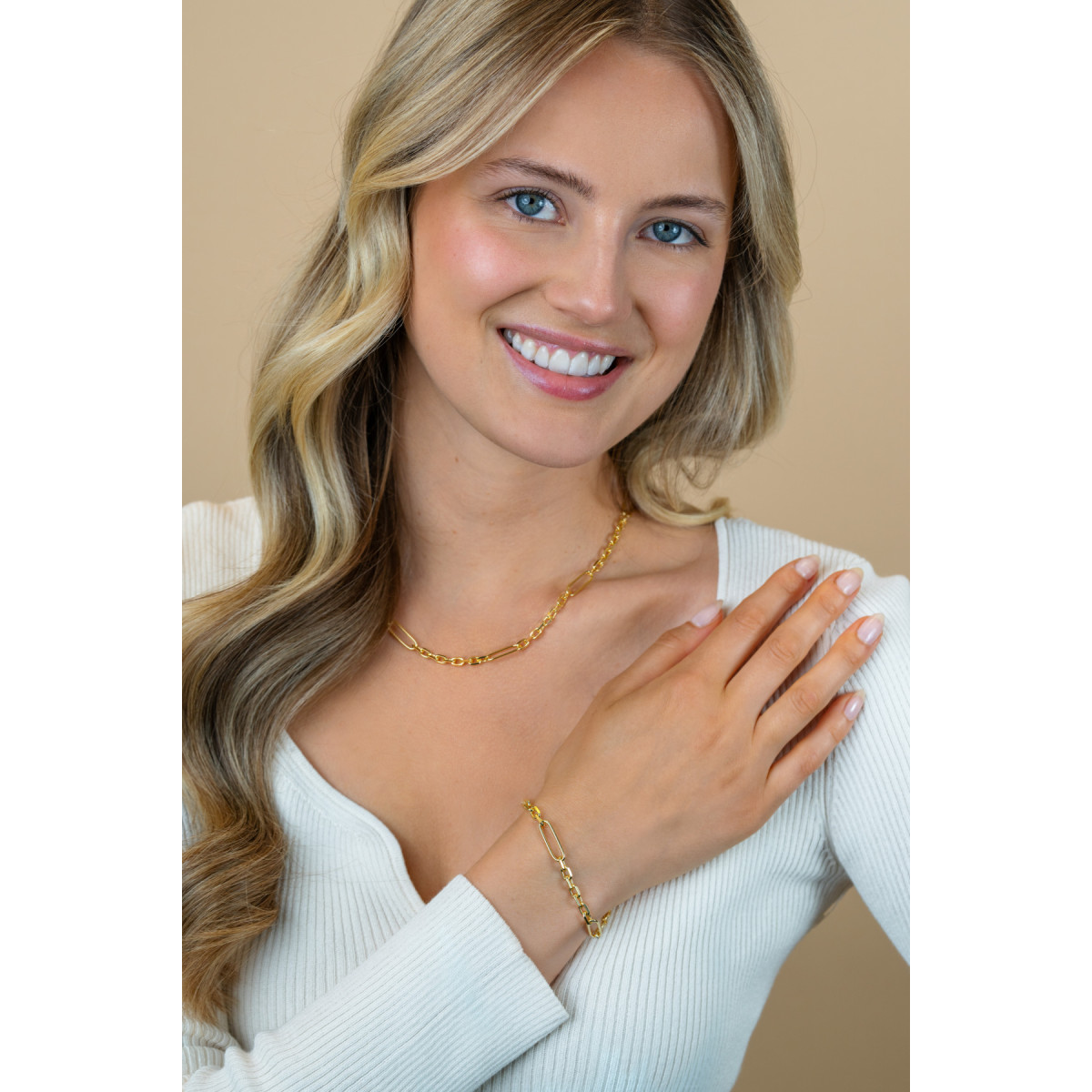 Zinzi ZIC2711G goudkleurige schakelketting ovaal 5.7 mm breed - Lengte 43-47 cm