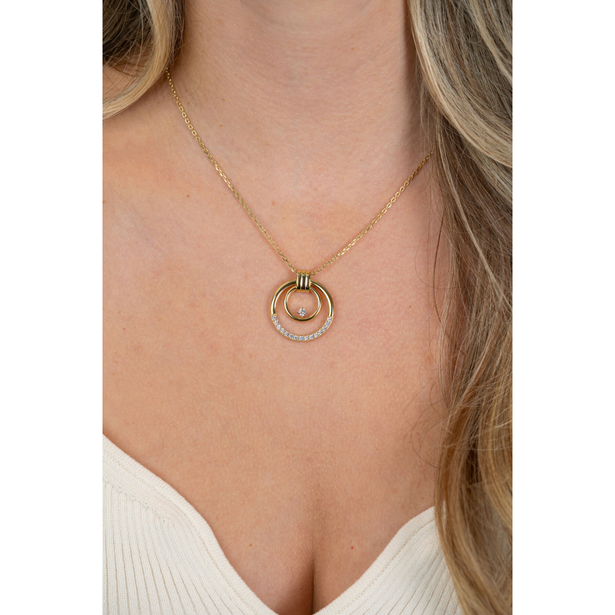 Zinzi ZIC2819 goudkleurige ketting met dubbele cirkels en zirkonia 24 mm breed - Lengte 42-45 cm
