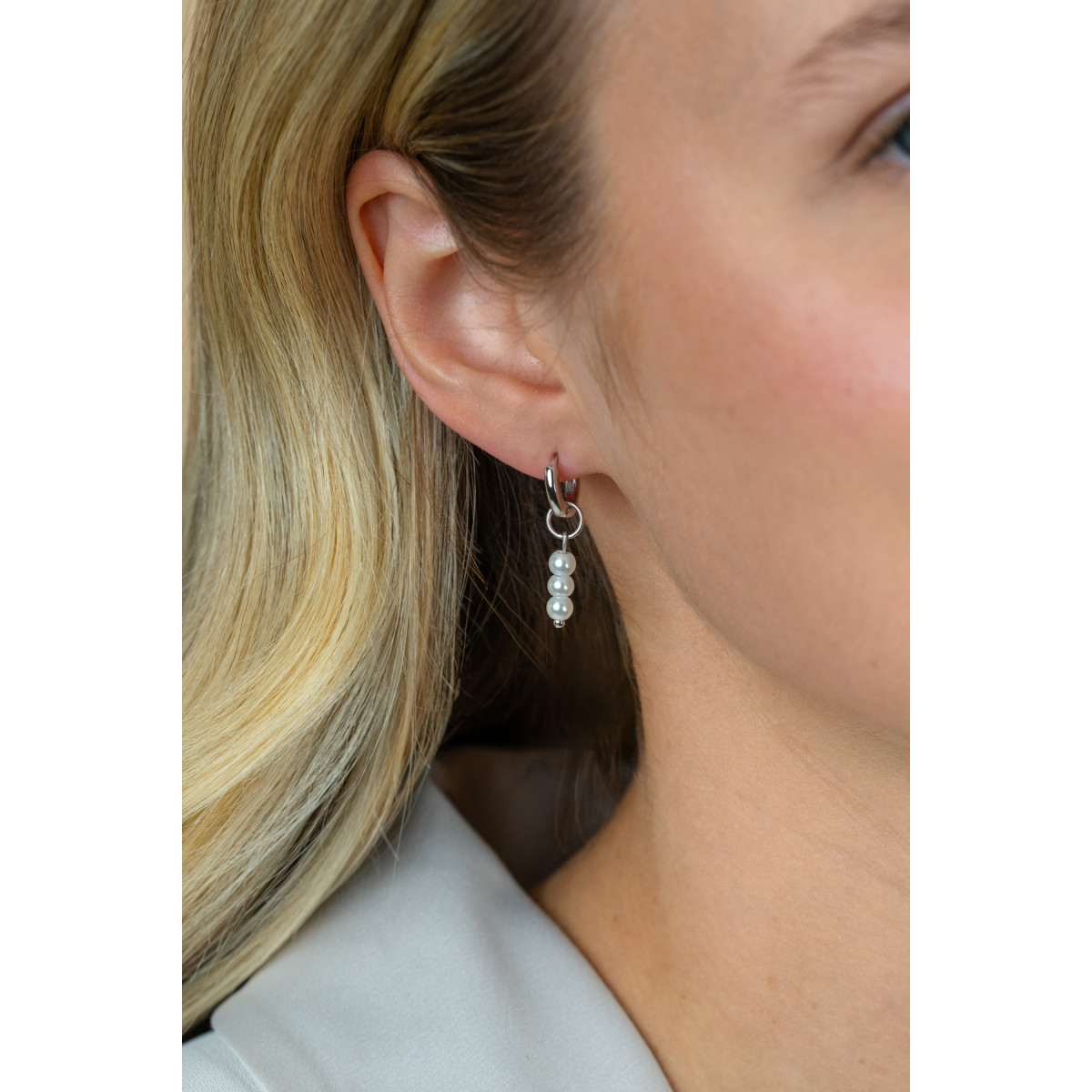 Zinzi ZICH2734 zilveren oorbedels met imitatieparels 4.2 mm breed - Hoogte 12 mm - zonder oorringen