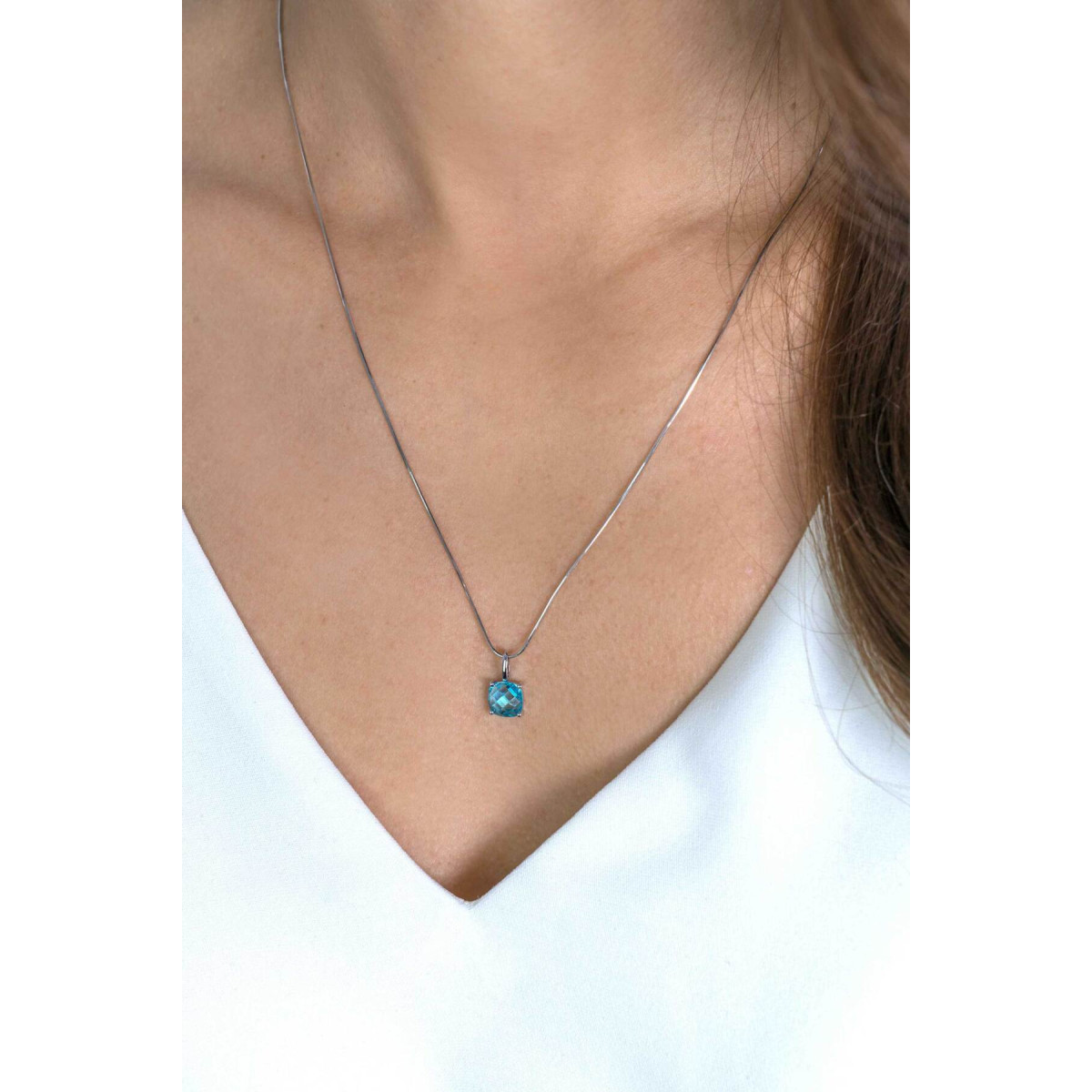 Zinzi ZIH2073T zilveren hanger met vierkante blauwe zirkonia 7 mm breed - Hoogte 13.5 mm