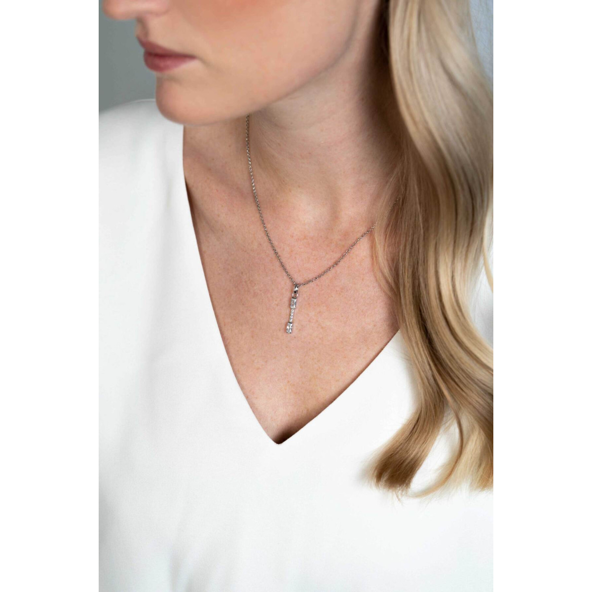 Zinzi ZIH2077 zilveren hanger rechthoek met pavé zirkonia 3 mm breed - Hoogte 28 mm
