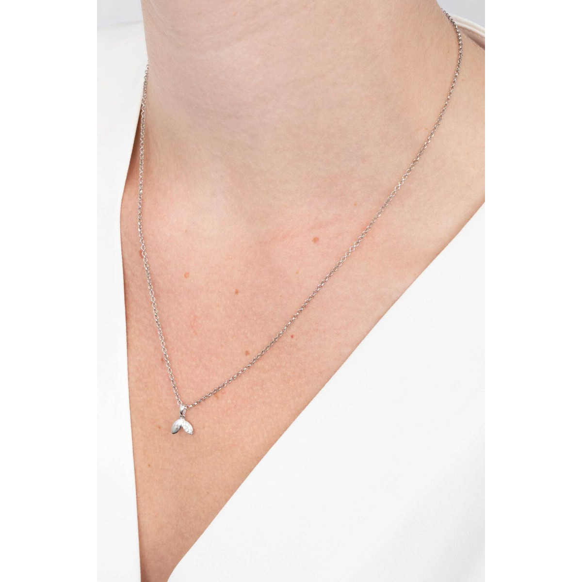 Zinzi ZIH2088 zilveren hanger met blaadjesvorm en zirkonia 8.7 mm breed - Hoogte 12.5 mm