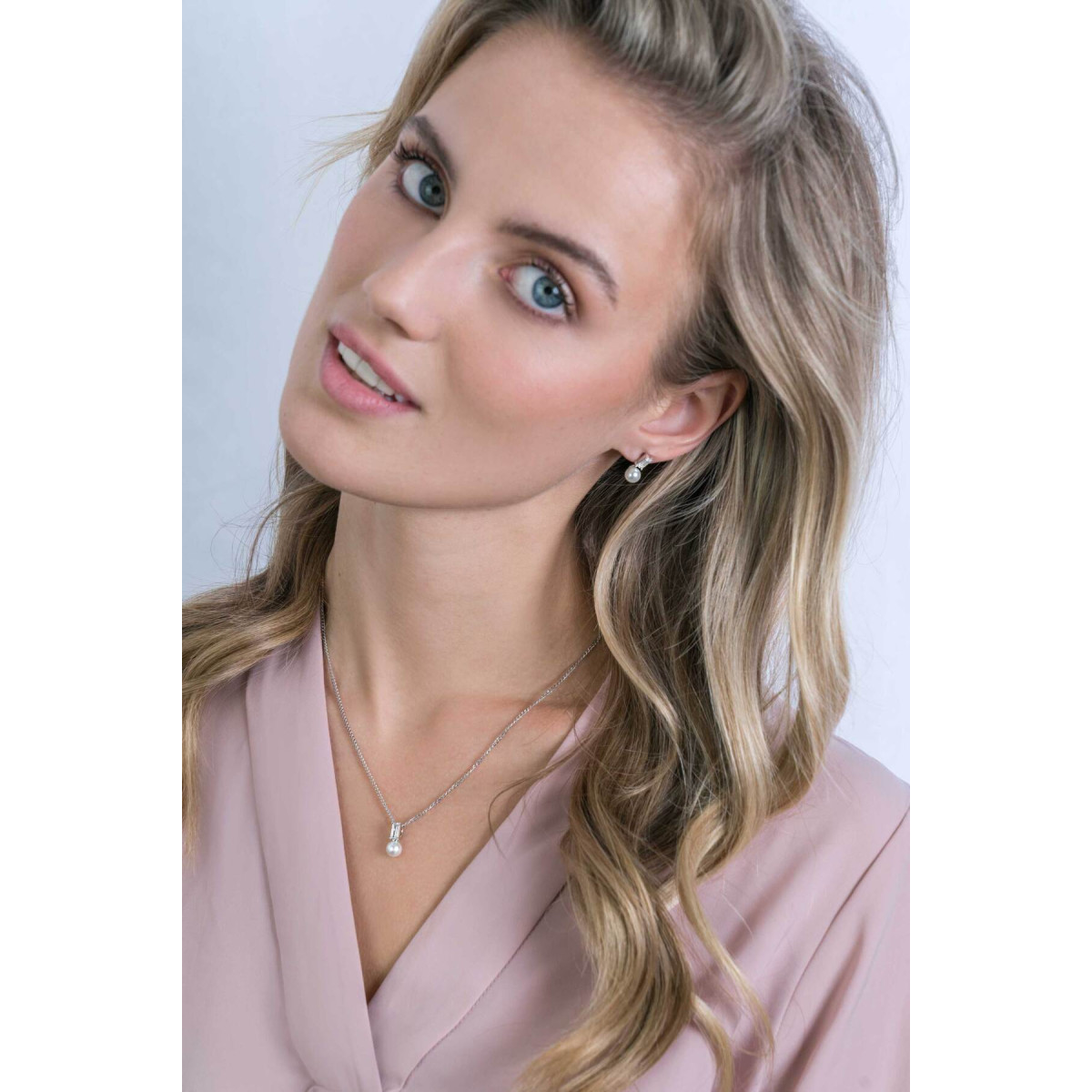 Zinzi ZIH2135 zilveren hanger met zirkonia en imitatieparel 6.1 mm breed - Hoogte 14 mm