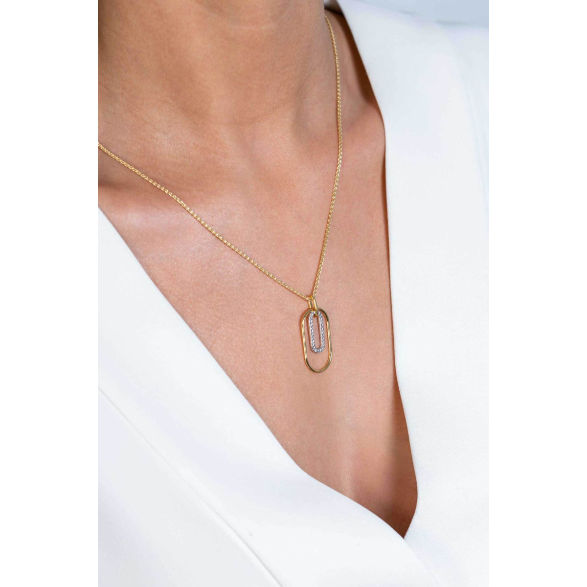 Zinzi ZIH2329 goudkleurige hanger met ovale lussen en zirkonia 14.5 mm breed - Hoogte 32 mm
