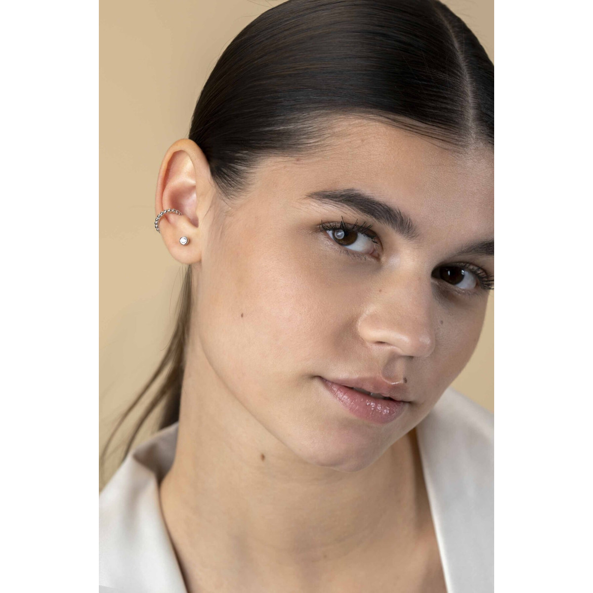 Zinzi ZIO-CUFF2 zilveren earcuffs met bolletjes 2 mm breed - Diameter 14 mm