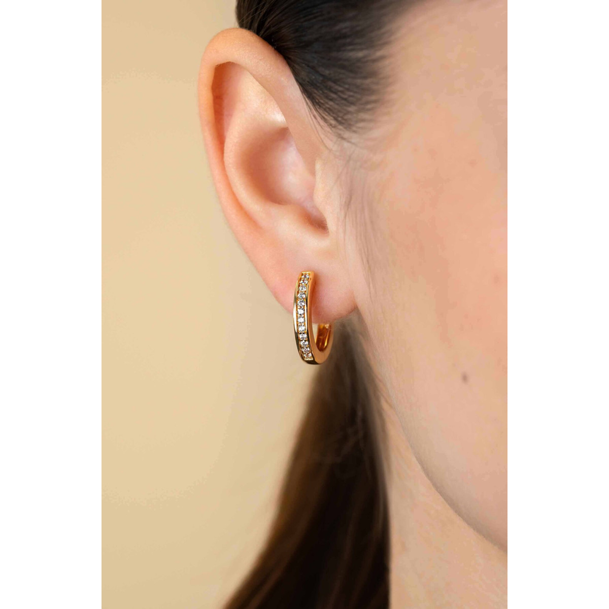 Zinzi ZIO190Y goudkleurige oorringen met zirkonia 3 mm breed - Diameter 20 mm