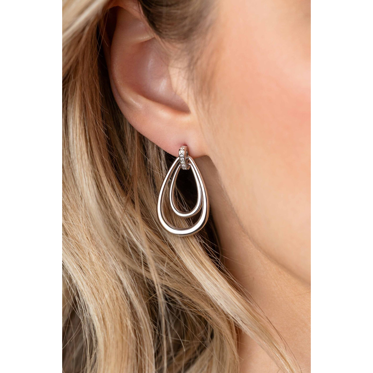 Zinzi ZIO2489 zilveren oorbellen met transparante zirkonia 17 mm breed - Hoogte 28 mm